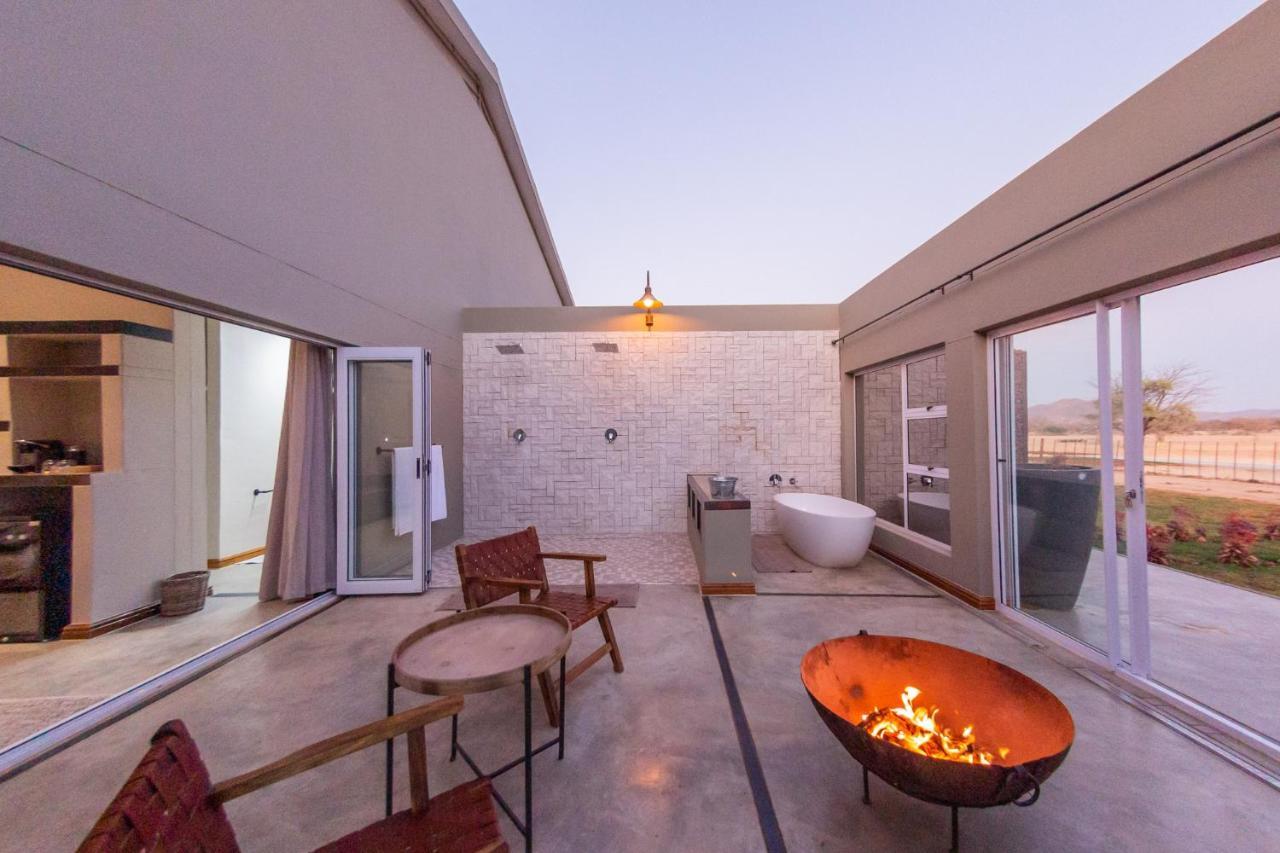 Ugab Game Farm & Lodge Vingerklip Εξωτερικό φωτογραφία